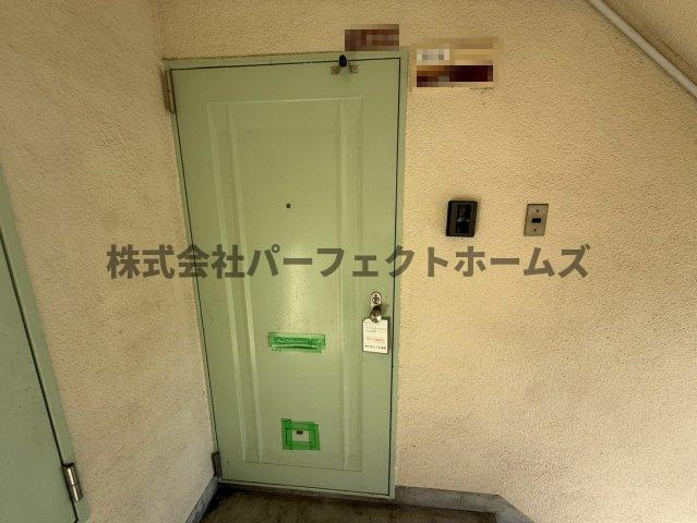春日ダイヤモンドハイムの玄関|ゆったりとした玄関です