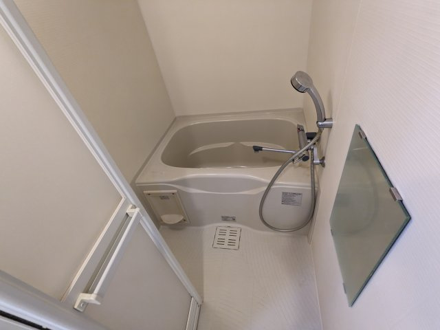 ジーベック高田馬場の浴室