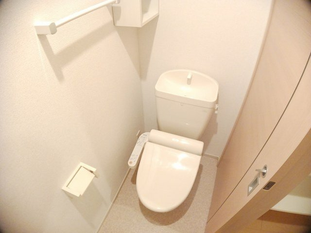 ヴァーサ清水ケ岡のトイレ