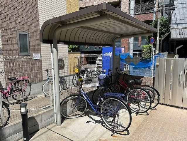 レオネクストＮＡＮＡのその他|屋根付き駐輪場
