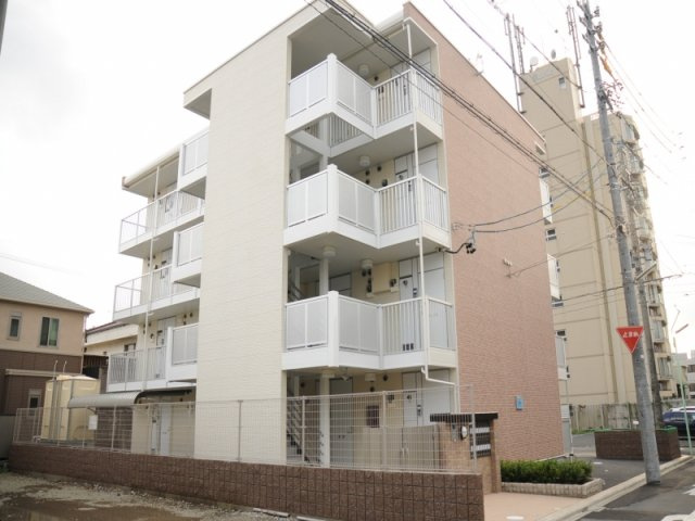 レオパレス拓亀島の外観