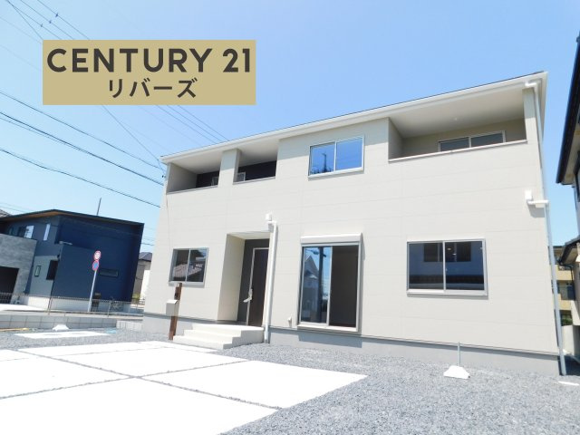 津島市新開町３丁目の新築一戸建の外観|☆２号棟☆ 　　新価格！！いつでもご案内できます♪（お問合せ当日、平日、水曜、夜間でもＯＫ）　開放的な角地！　敷地５５．１０坪！　長期優良住宅♪　駐車並列４台ＯＫ！　全居室南向き！　収納豊富なプラン♪