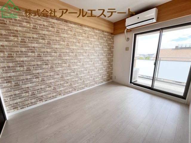パレ・ロワイヤル田寺東Ⅱ番館　　中古マンションの洋室