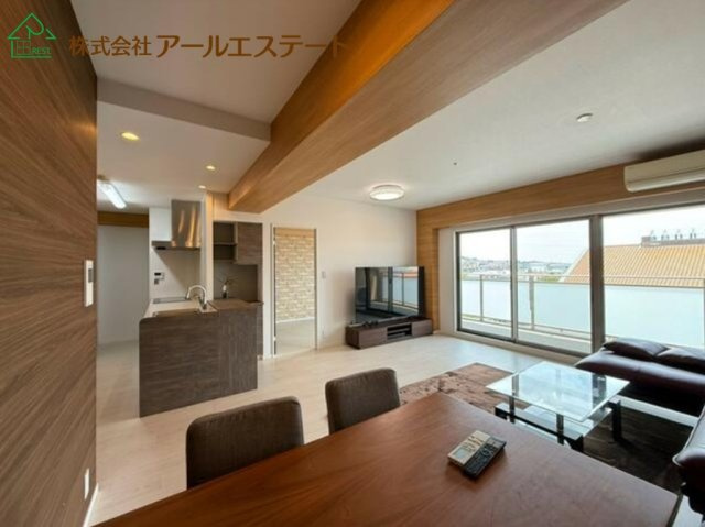パレ・ロワイヤル田寺東Ⅱ番館　　中古マンションの居間・リビング