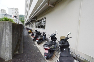 バイク置場