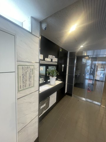 山王スカイマンションのロビー