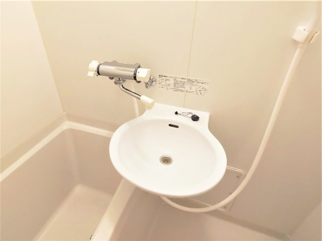レオパレス花山手の内装|設備仕様は号室により異なる為、現況を優先します。