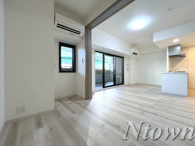 【居間・リビング】 | S-RESIDENCE高岳clarity | こちらの居間で趣味の時間をお楽しみください