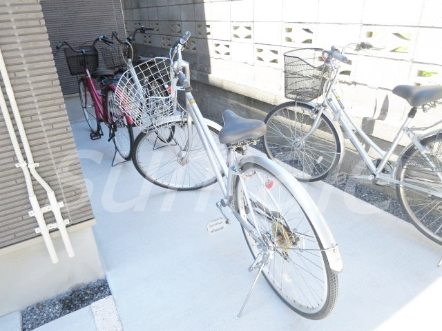 LUANAのその他共用部分|皆さんこちらに自転車置いてるようです♪