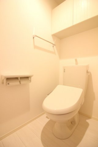サニーノーブルのトイレ|ゆったりとした空間のトイレです