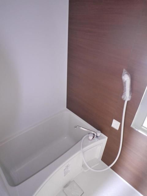 グラシア蒲田本町の浴室