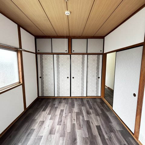 枚方市須山町車庫付き戸建のその他