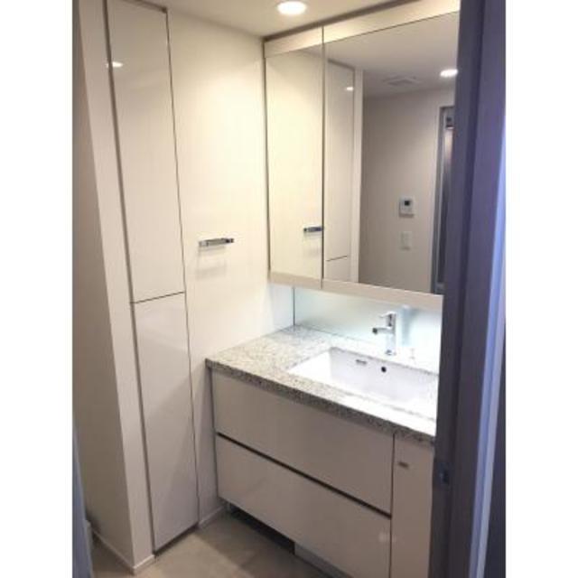 Ｂｒｉｌｌｉａ　Ｔｏｗｅｒｓ目黒　サウスレジデンスの洗面所|※写真は同タイプ住戸です。