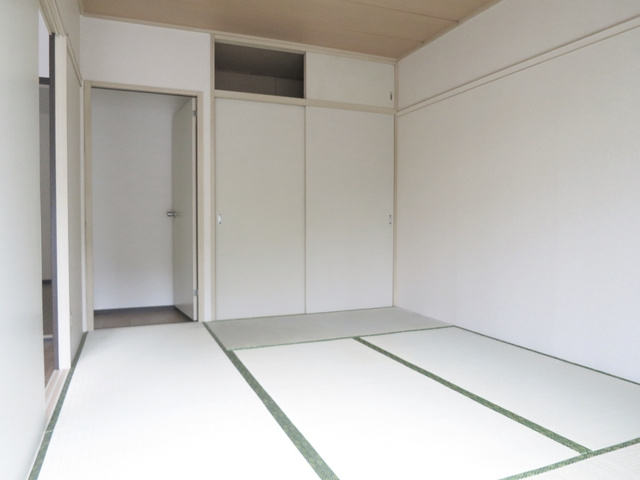 サンハイツ第二の和室|落ち着いた和室です。