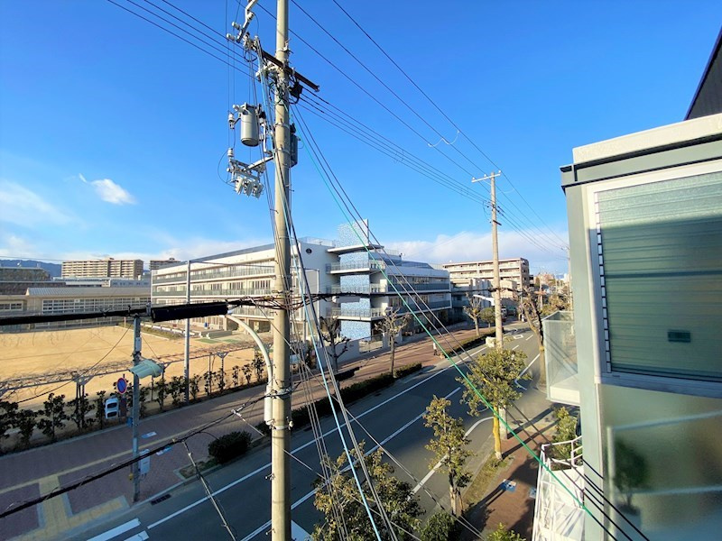 西宮市南甲子園２丁目のマンション
