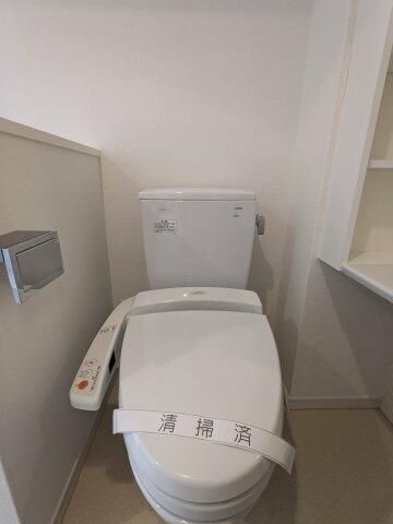 リュクス千歳船橋のトイレ