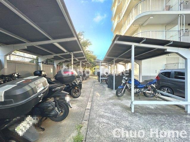 マンション東陽町の駐車場|【バイク置場】最新の空き状況や費用などの詳細は担当スタッフまでお問い合わせください。