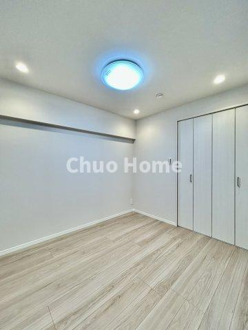 マンション東陽町の子供部屋|【子供部屋】お子様を持つ家庭の約6割が「家族や子どものため」に購入を希望。入学後の転校を避け、広い空間でのびのび育てたいなどの親心が、家探しのきっかけになっているようです。