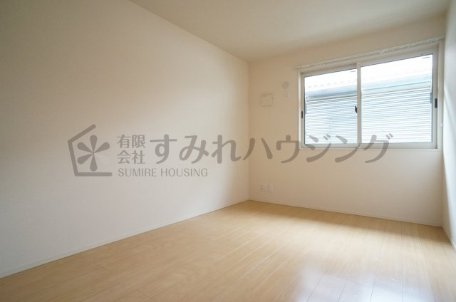 ハーベストガーデンの寝室|参考、同建物・反転間取りの号室