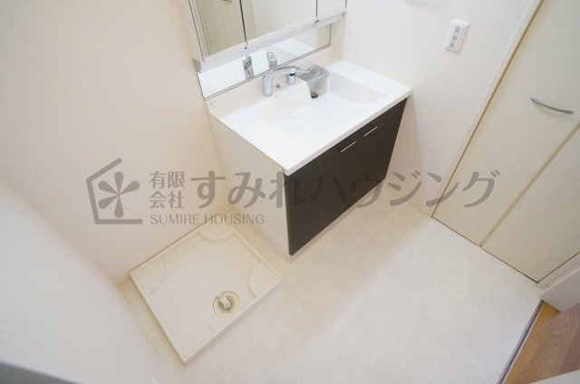 ハーベストガーデンの洗面所|参考、同建物・反転間取りの号室