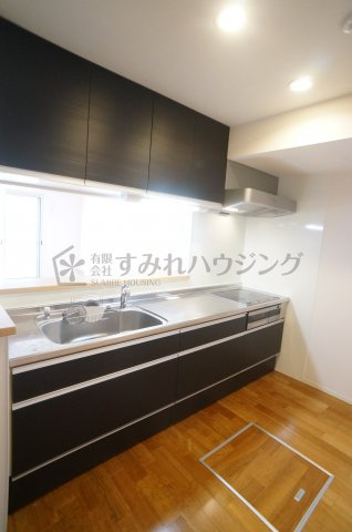 ハーベストガーデンのキッチン|参考、同建物・反転間取りの号室