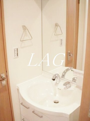 【洗面所】 | エスポワール東大井 | 独立洗面台です。