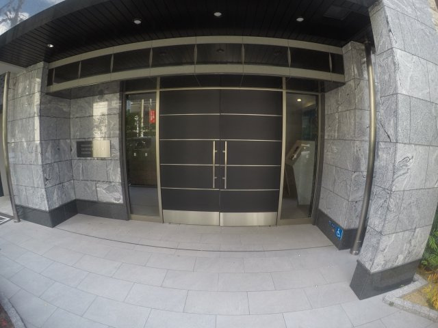 【エントランス】 | プレサンス堺筋本町エグゼブラン