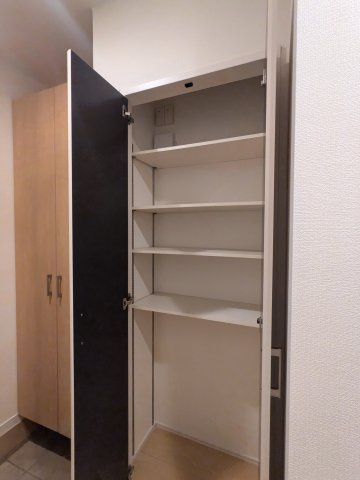 ガーデン上用賀ハウスの収納|専用の収納スペースです