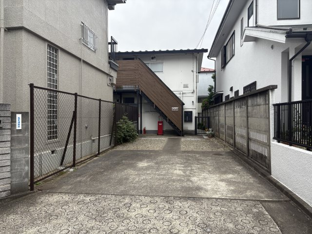 サニー高円寺のエントランス|エントランスです