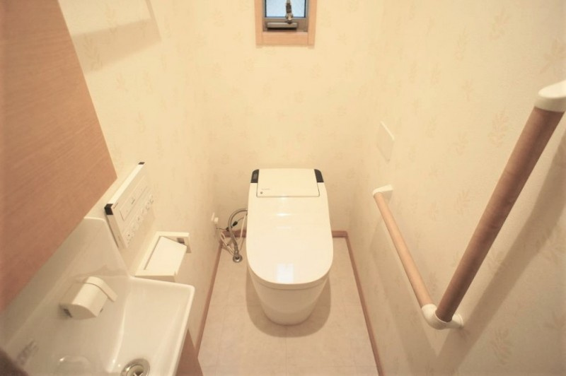 ビューノ北新宿のトイレ|シンプルで使いやすいトイレです