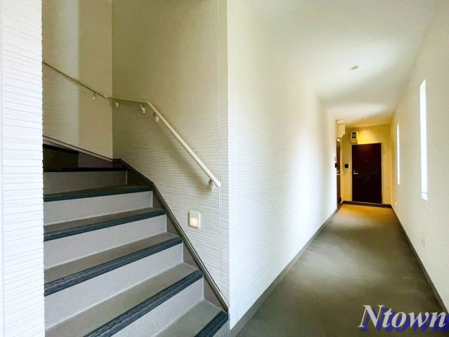 【ロビー】 | GRANDTIC WILL | 建物の内部です