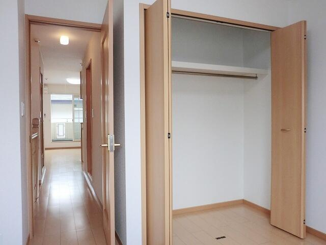 クローバーの収納