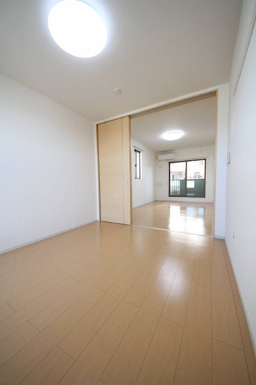 【寝室】 | アルトゥーラ | 別部屋参考写真