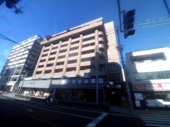 セラヴィ