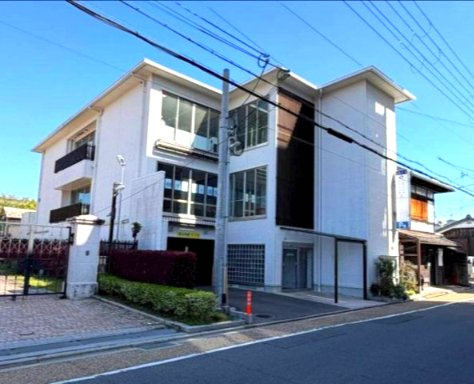 ＡＫビルの外観