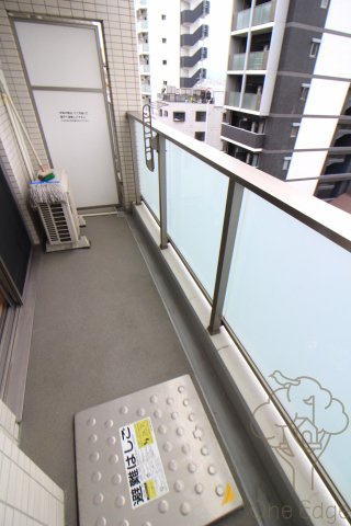 グランエイト中津のバルコニー