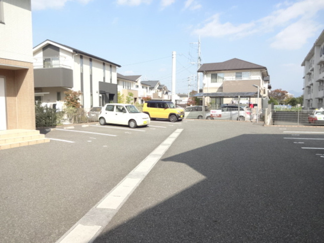【駐車場】 | モダンコート野多目 B棟