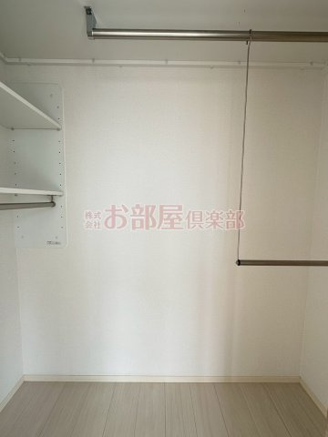 ぺルラディアマンテB棟の収納|小物を収納するのに便利です