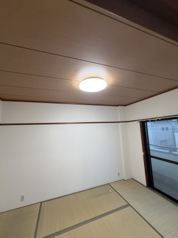 ジュネス細井の和室
