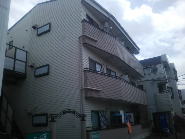ジュネス細井の外観