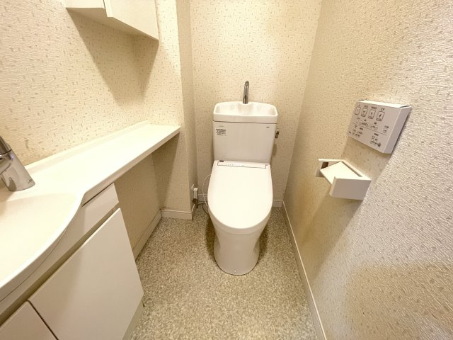 アーサー室見サウスステージのトイレ|毎日快適に使える、落ち着きある上質なトイレスペース☆