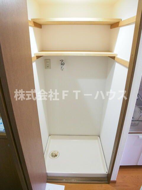 メゾン・ラフィーネの収納