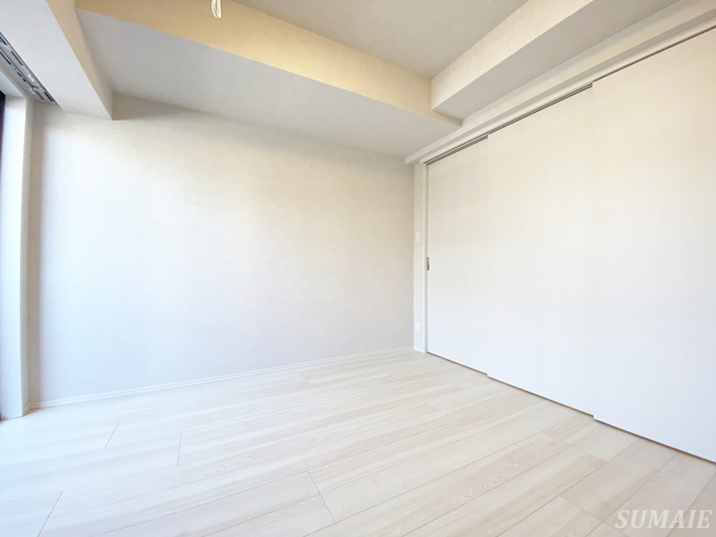 Alivis東十条の洋室|別角度から見た6.1帖の洋室です☆