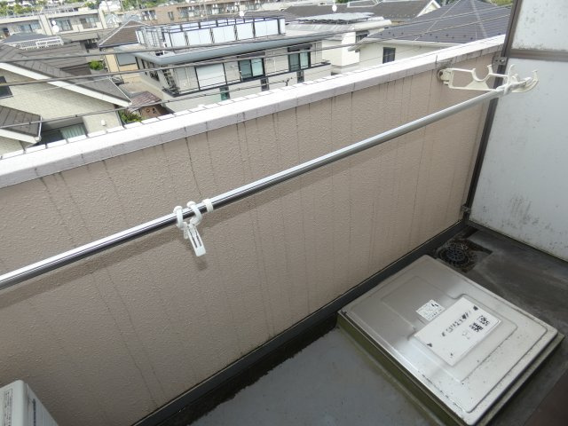 【バルコニー】