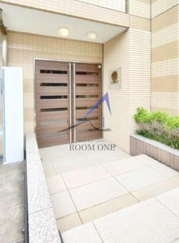 AZEST中板橋のエントランス|エントランスです。