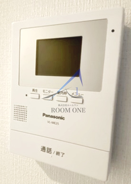 モダンルイーズ鶴見のセキュリティ|モニター付きインターホンです。
