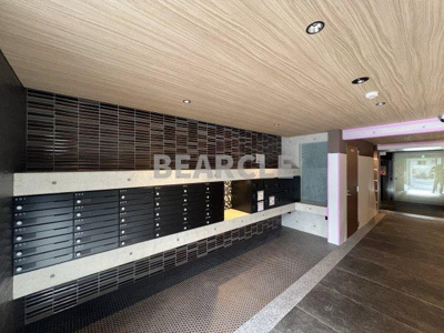 【エントランス】 | MJC京都梅小路 | 建物の内部です