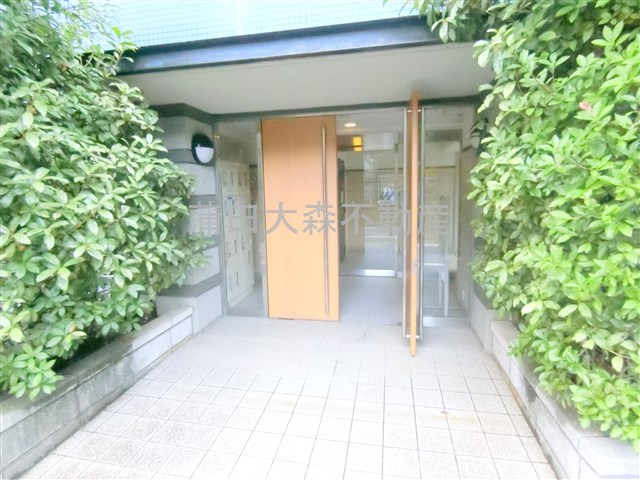 フルーレ池上のエントランス