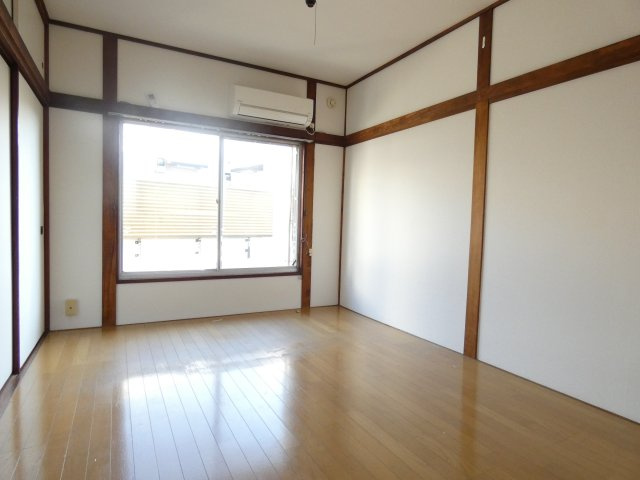 【寝室】