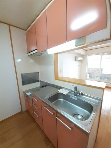 シェーンベルク土器Ａのキッチン|お料理しやすいキッチンです